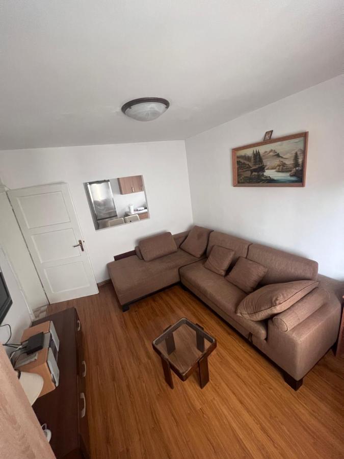 Apartments Radulovic ストモレ エクステリア 写真