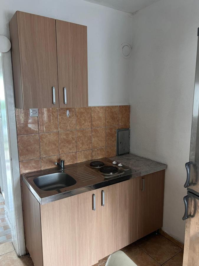 Apartments Radulovic ストモレ エクステリア 写真