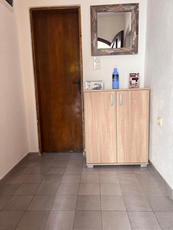 Apartments Radulovic ストモレ エクステリア 写真