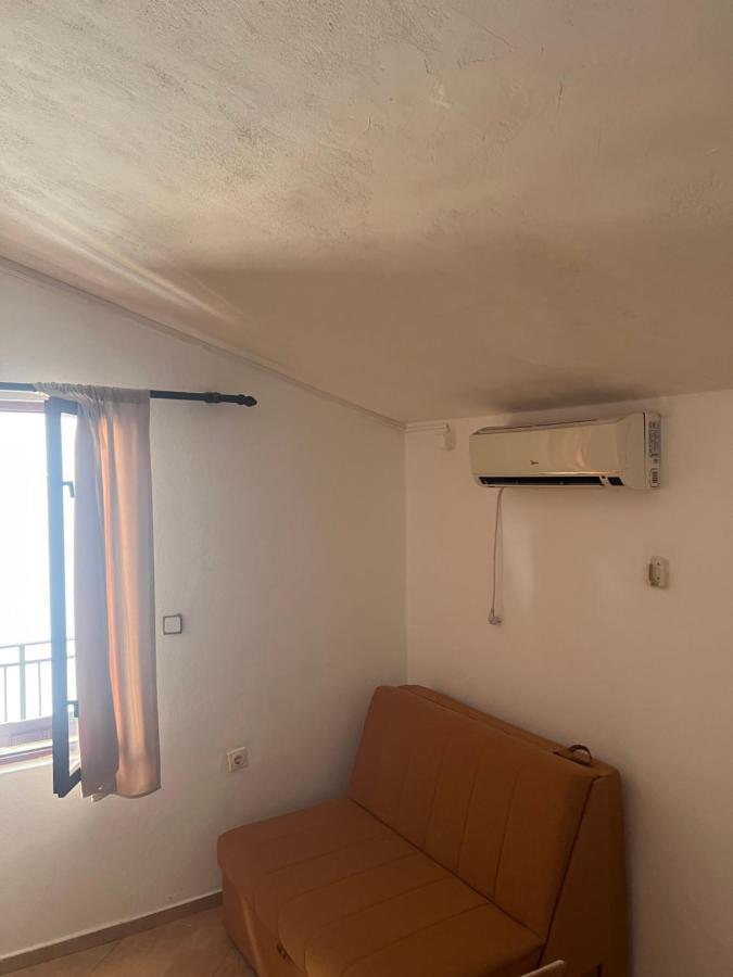 Apartments Radulovic ストモレ エクステリア 写真